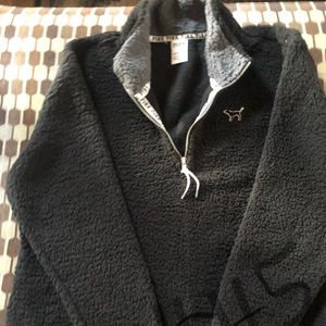 VS PINK Sherpa size large brand new never worn